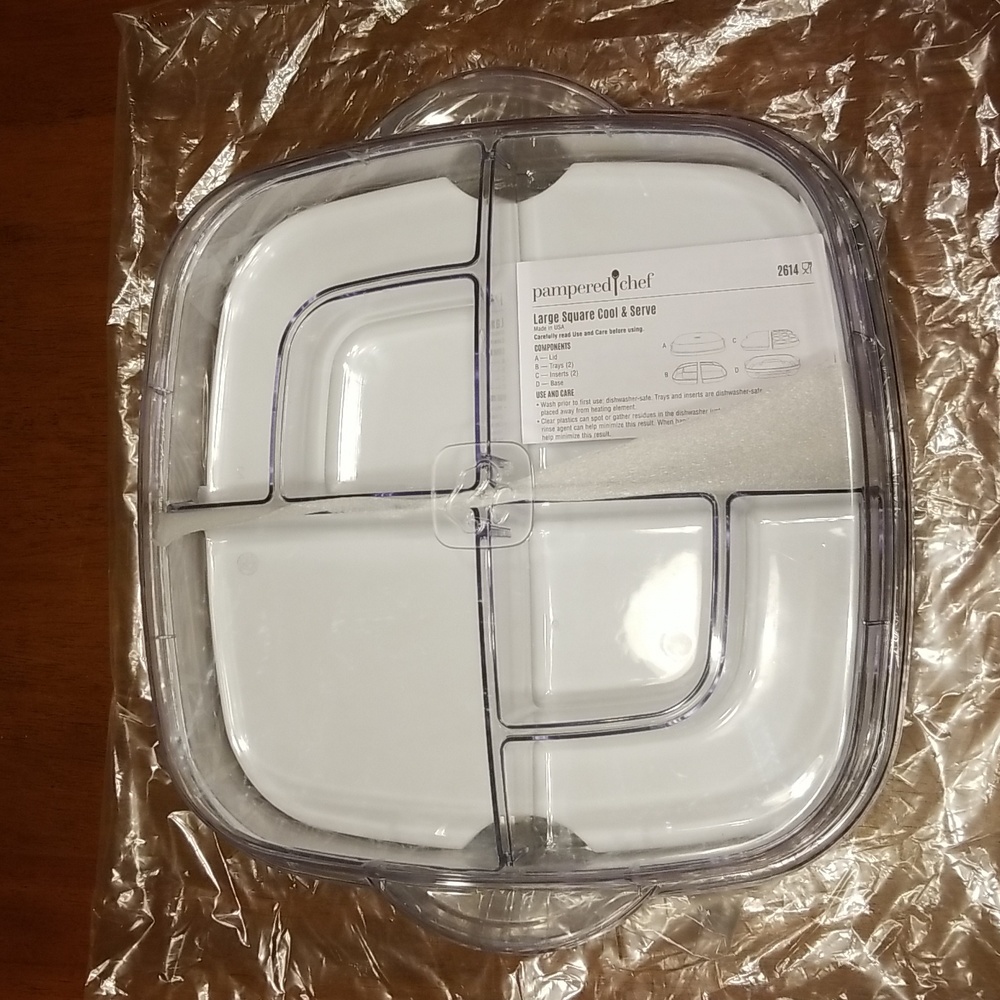 Pampered Chef Large Square Cool & Serve Tray ** New In Box **